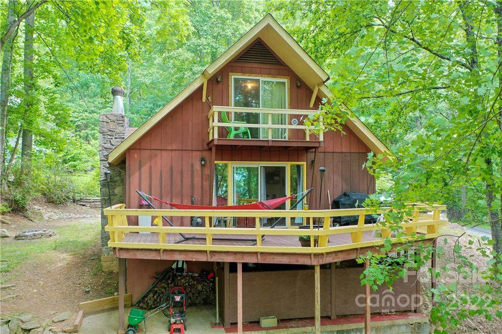 378 Walnut Drive - Photo 1