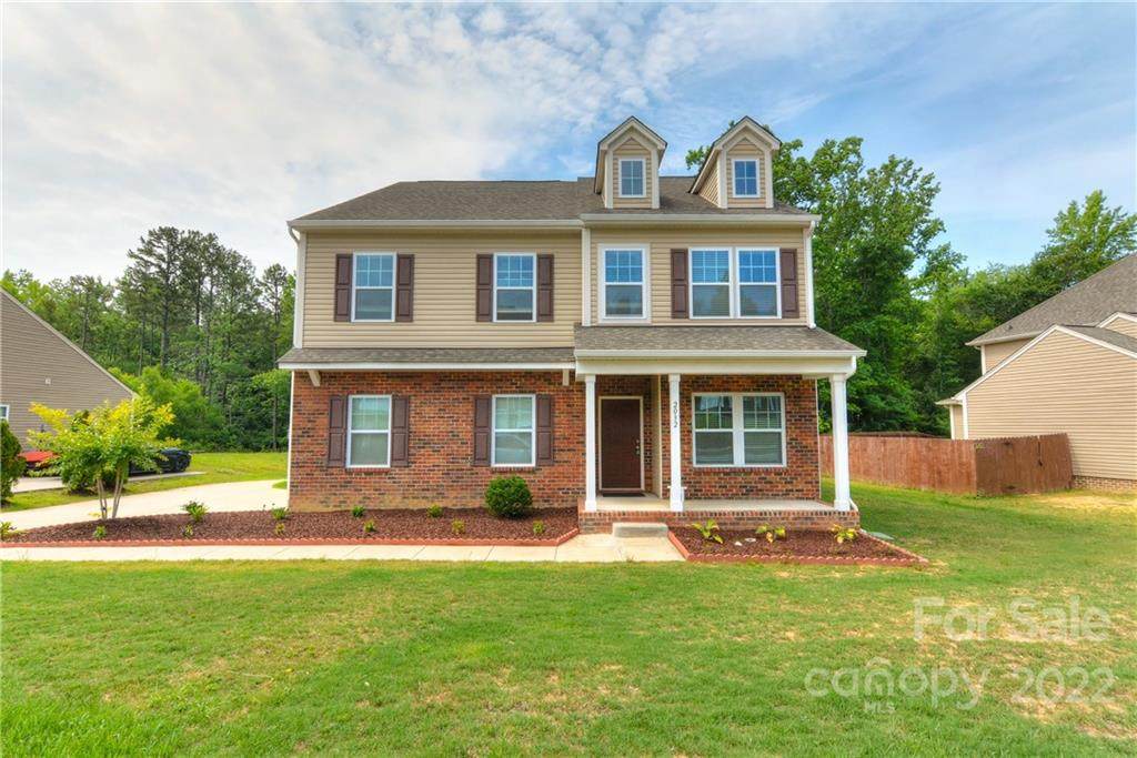 2032 Eddie Massey Lane - Photo 1