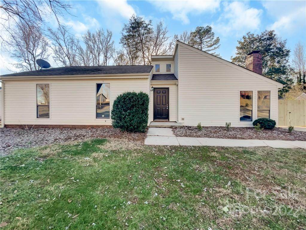 1627 Windy Rush Lane - Photo 1