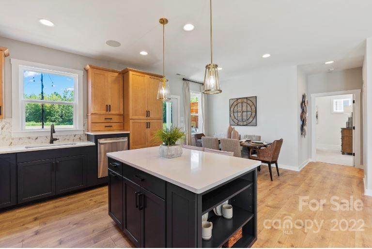 251 Portrait Way - Photo 1