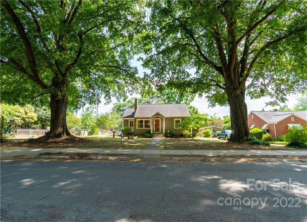 4832 Elder Avenue - Photo 1