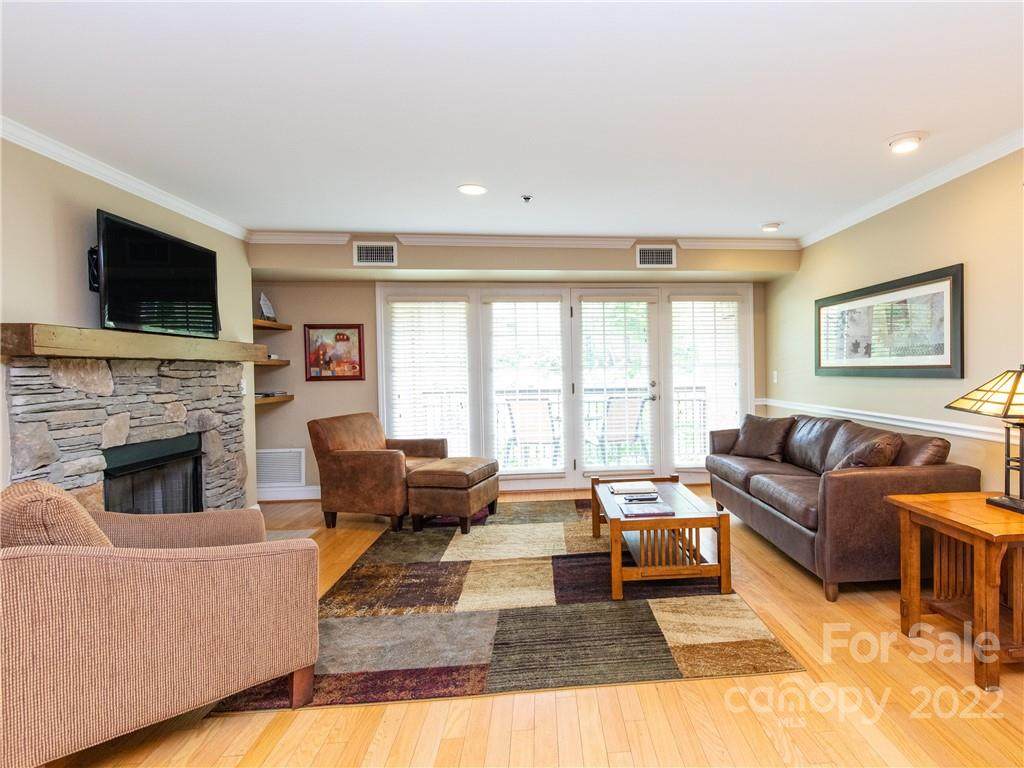 309 Bowling Park Road - Photo 1