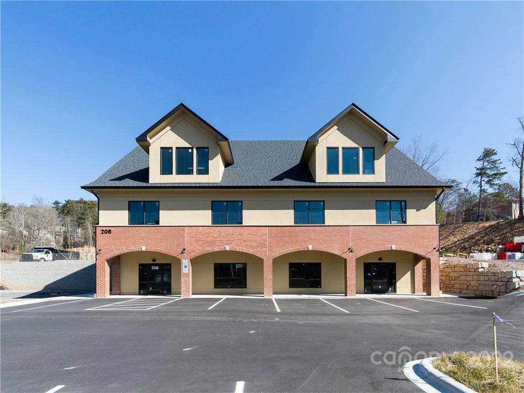 208 Charlotte Highway - Photo 1
