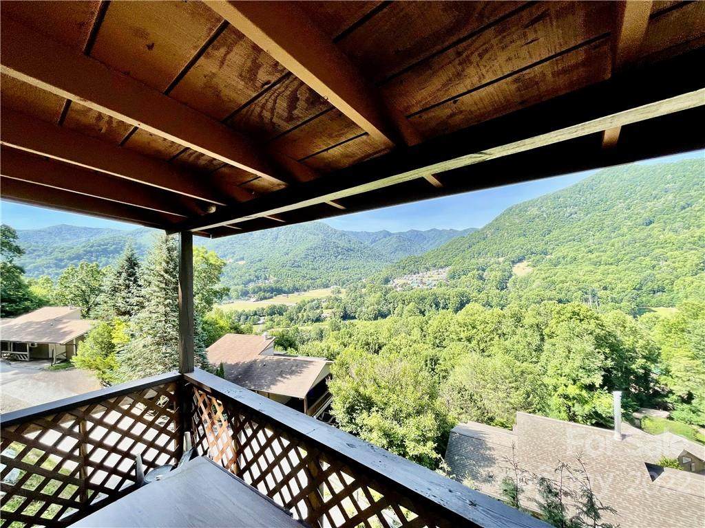 57 Mountain Breeze Drive - Photo 1