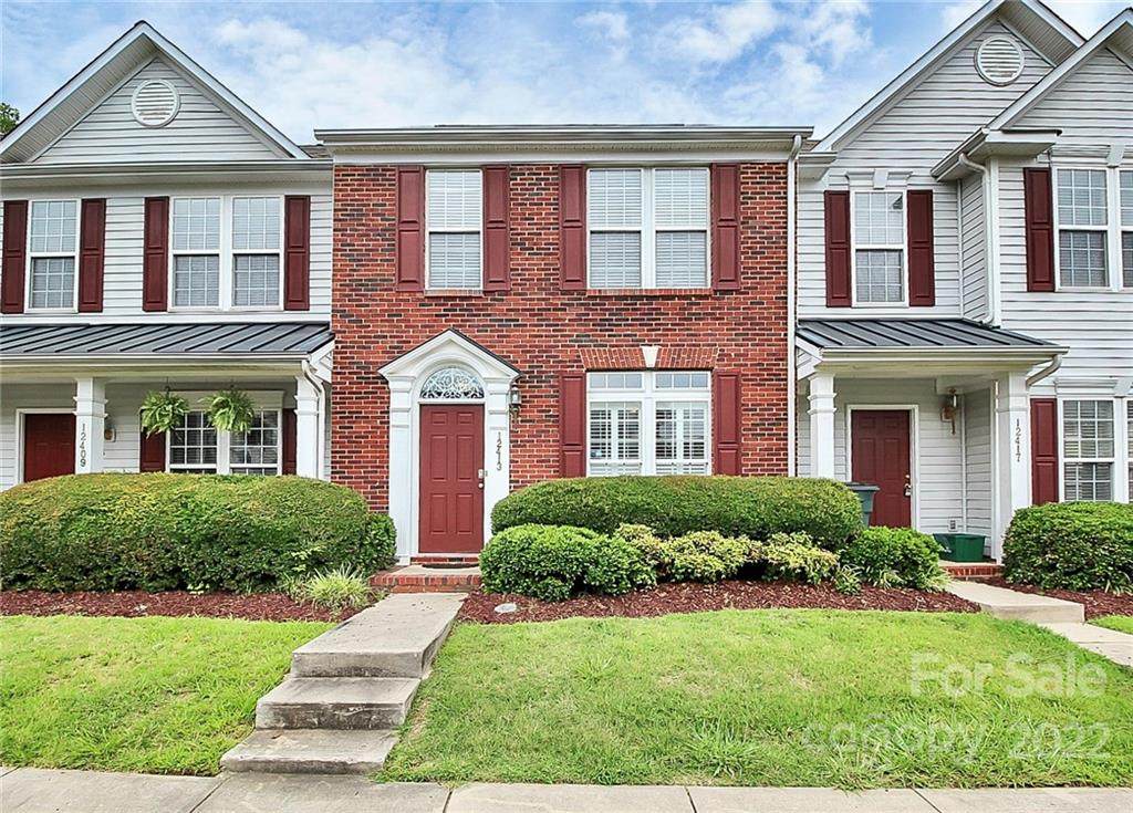 12413 Blossoming Court - Photo 1