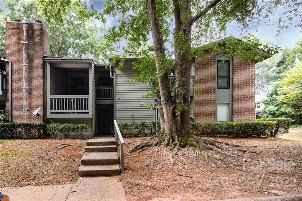 5024 Sardis Road - Photo 1