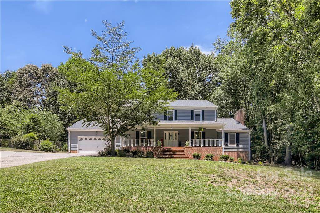 3029 Southampton Circle - Photo 1