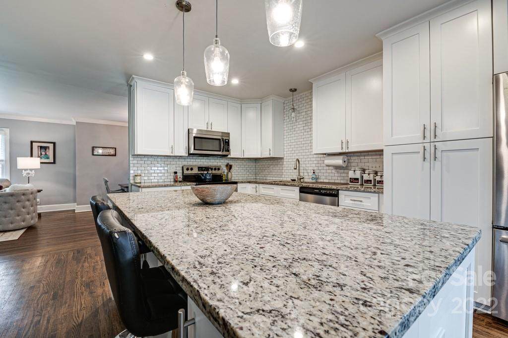 2538 Arnold Drive - Photo 1