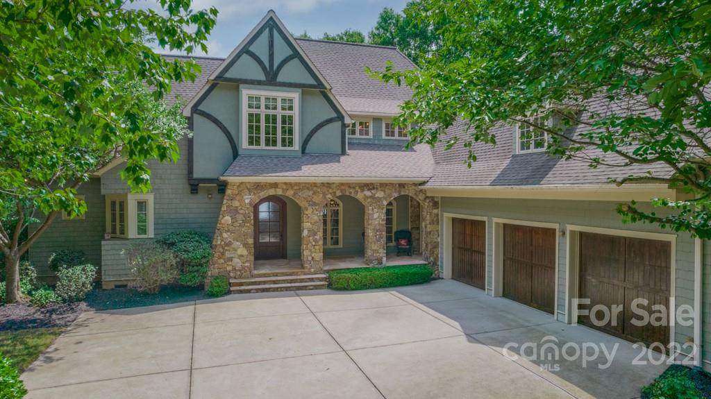 3900 Channel Pointe Lane - Photo 1
