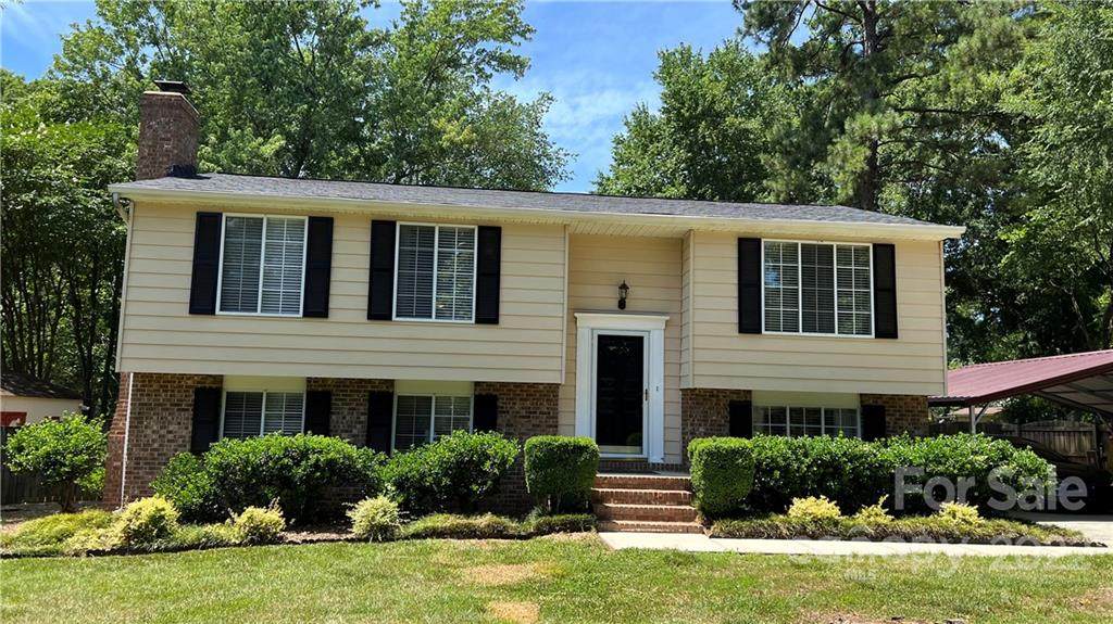 7403 Dotts Court - Photo 1