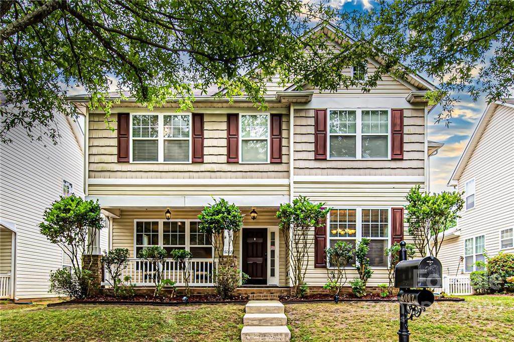 6002 Colonial Garden Drive - Photo 1