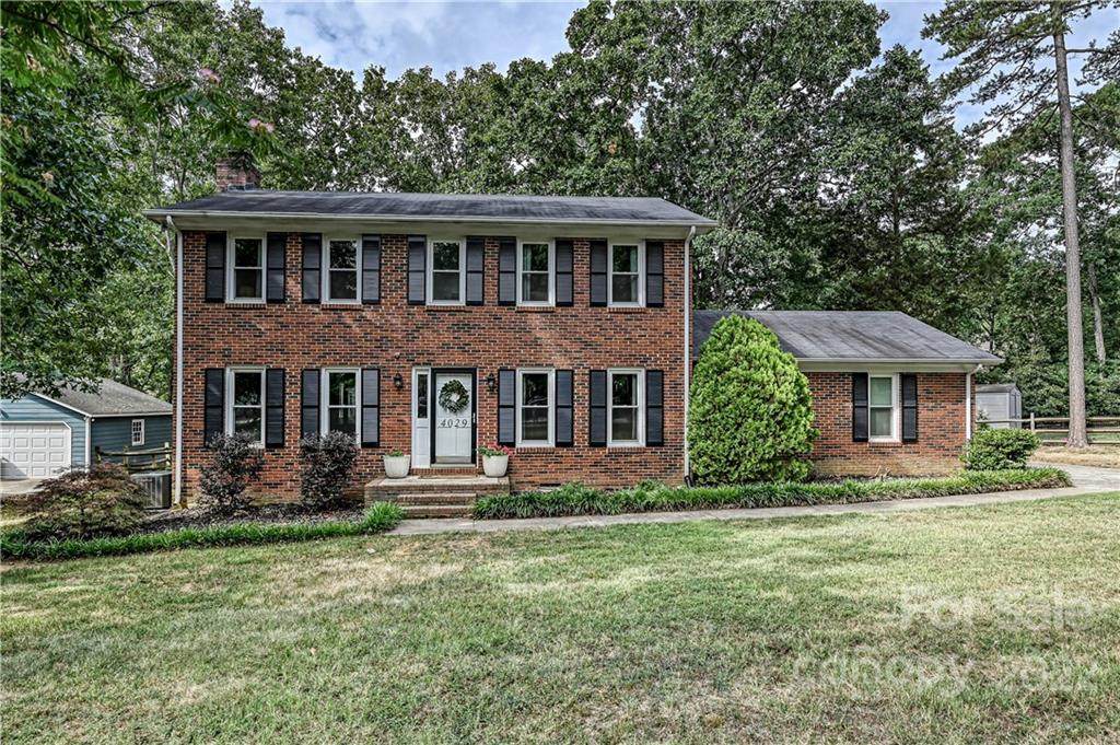 4029 Cyprus Court - Photo 1