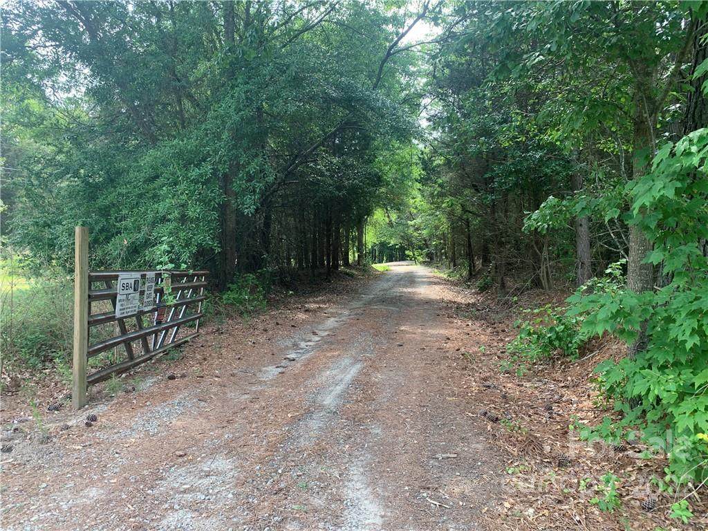 000 Fox Meadow Lane - Photo 1