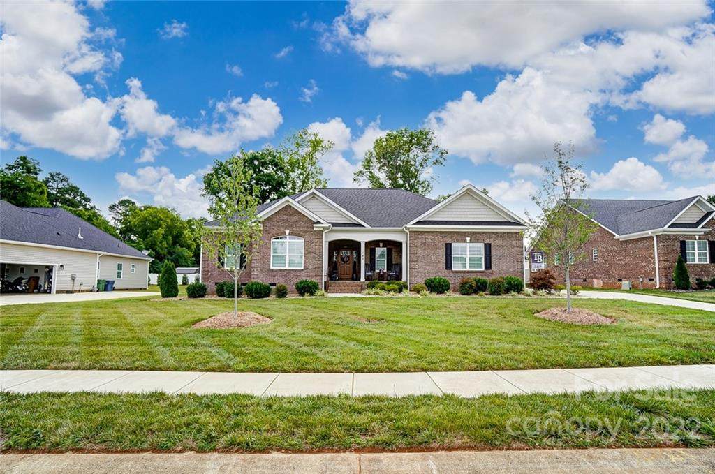 145 Moses Rhyne Drive - Photo 1