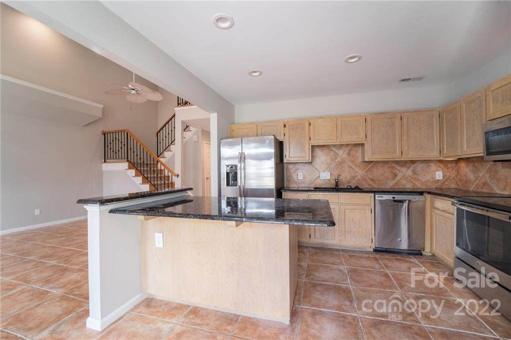 9415 Kings Falls Drive - Photo 1