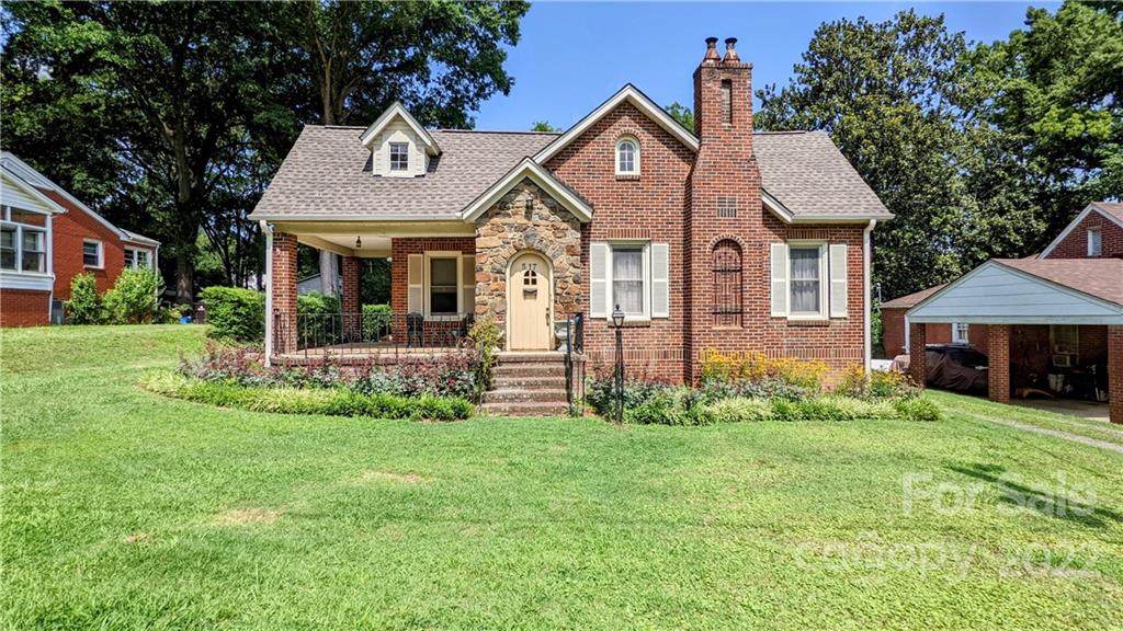 517 Confederate Avenue - Photo 1
