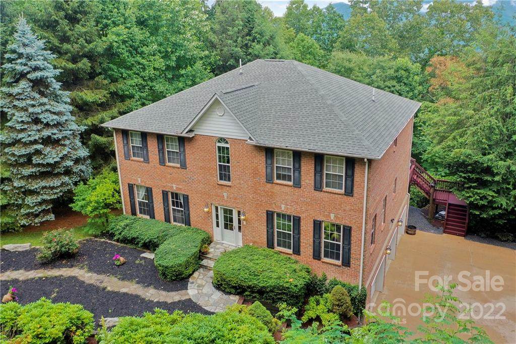 149 Victoria Way - Photo 1