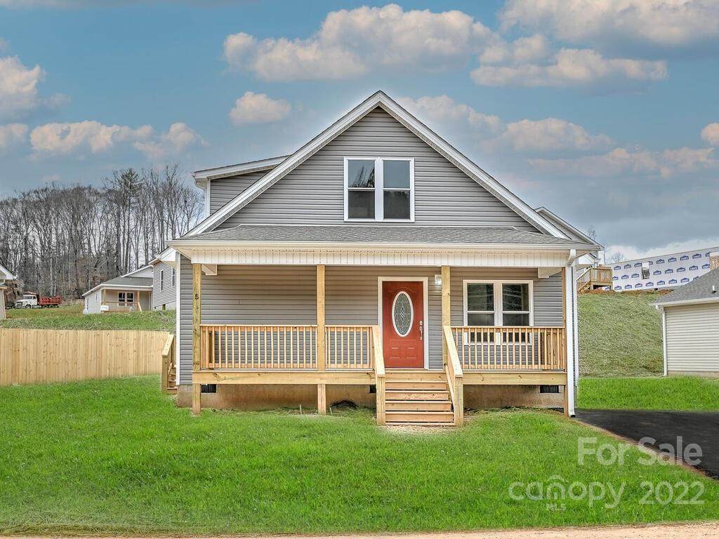 194 Patriot Place - Photo 1