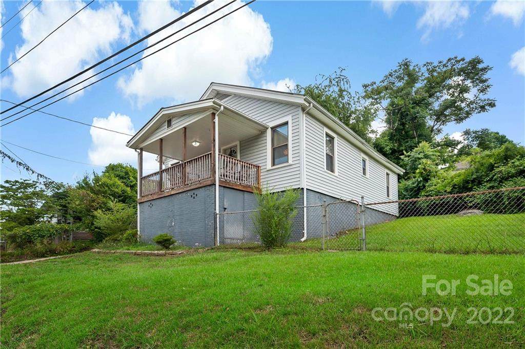 150 Baldwin Avenue - Photo 1