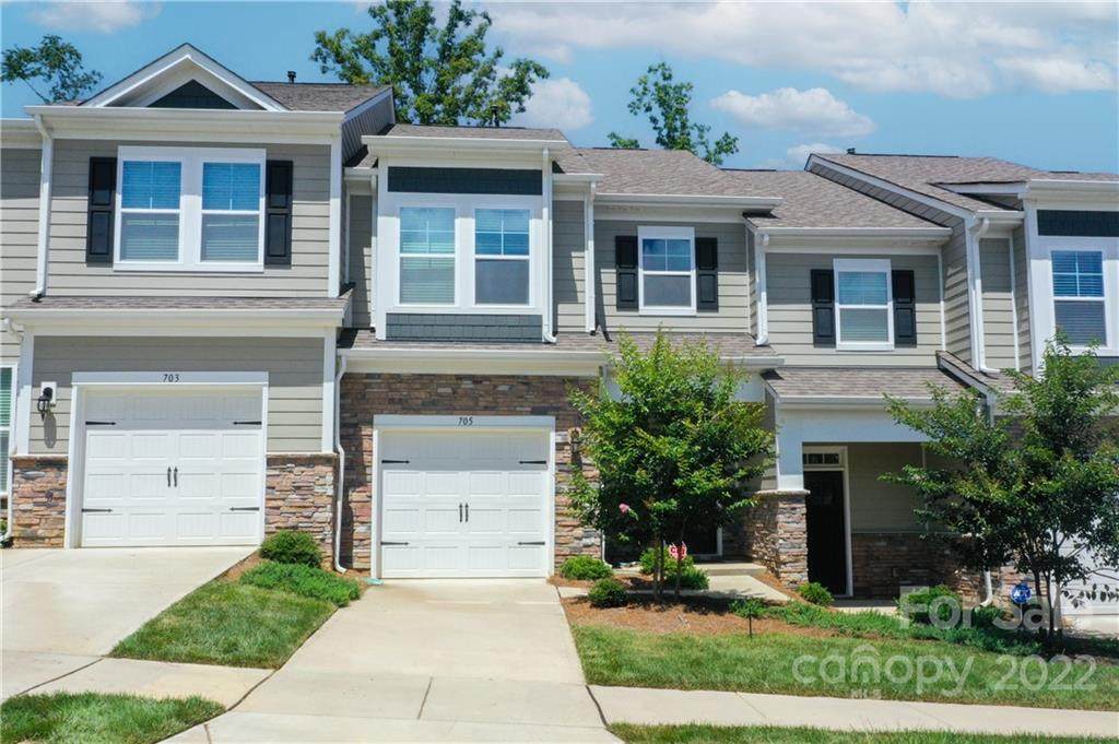 705 Little Bluestem Drive - Photo 1