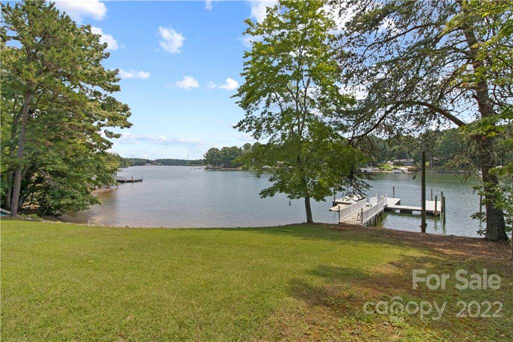 4843 Trestle Lane - Photo 1