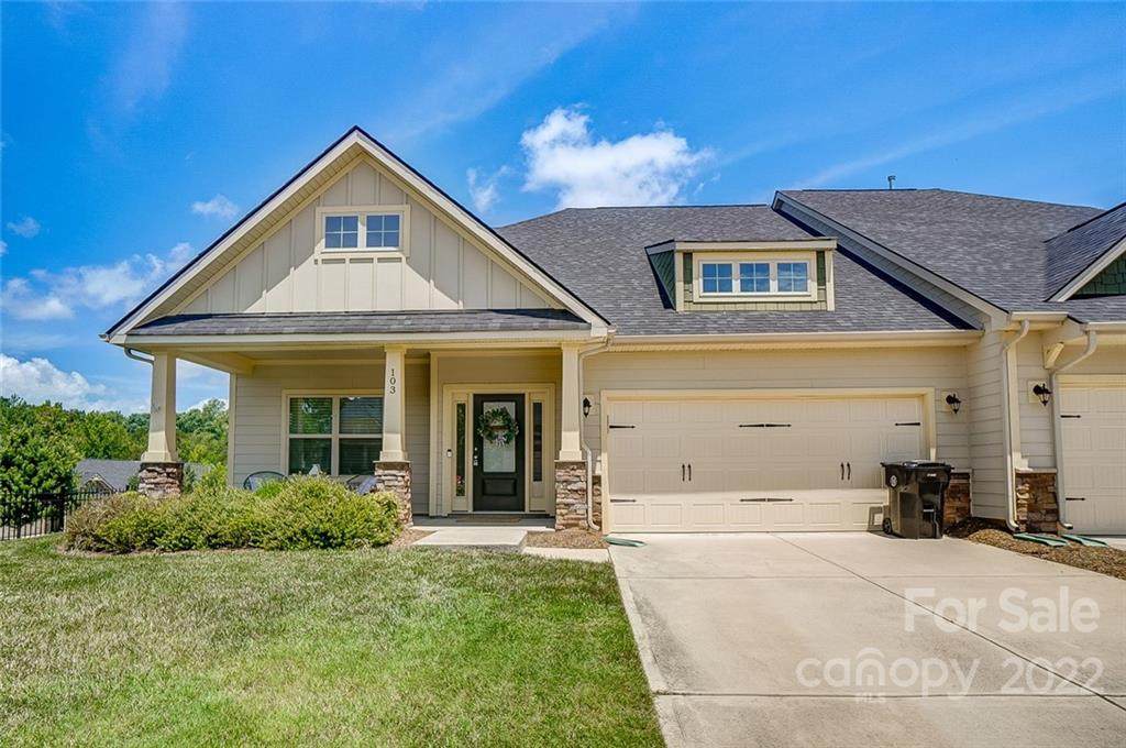 103 Canter Lane - Photo 1