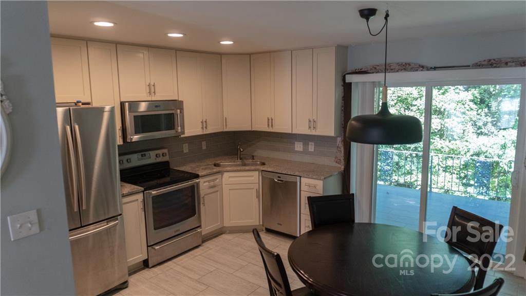 2025 Ibis Court - Photo 1