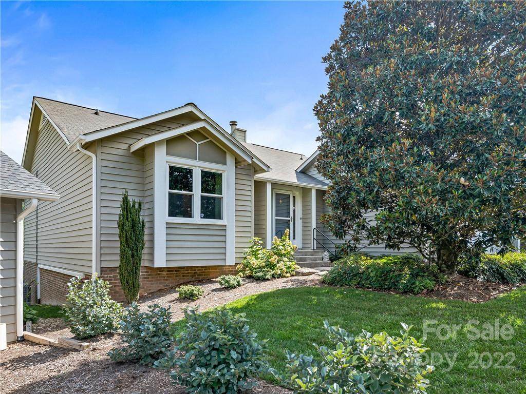 35 Cedarcliff Circle - Photo 1