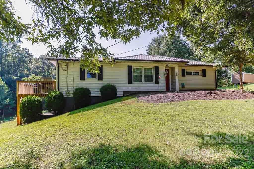 340 Cherry Mountain Street - Photo 1