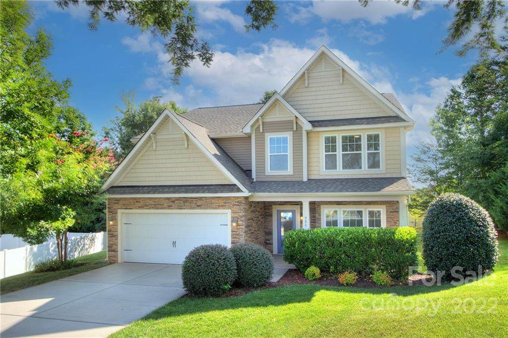 906 Forbes Road - Photo 1