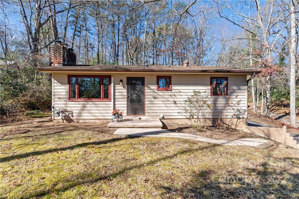 115 Walker Street - Photo 1