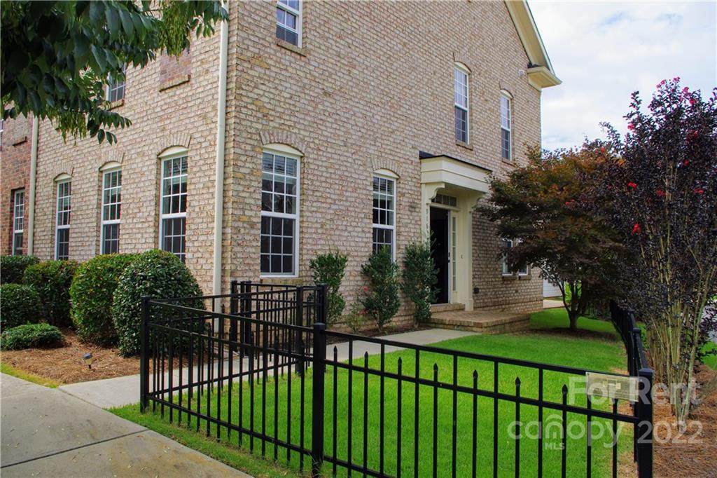 916 Gardners Way - Photo 1
