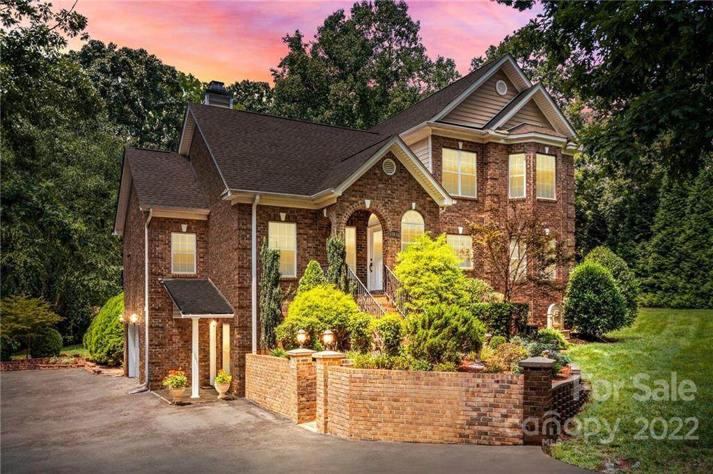 15031 August Lane - Photo 1