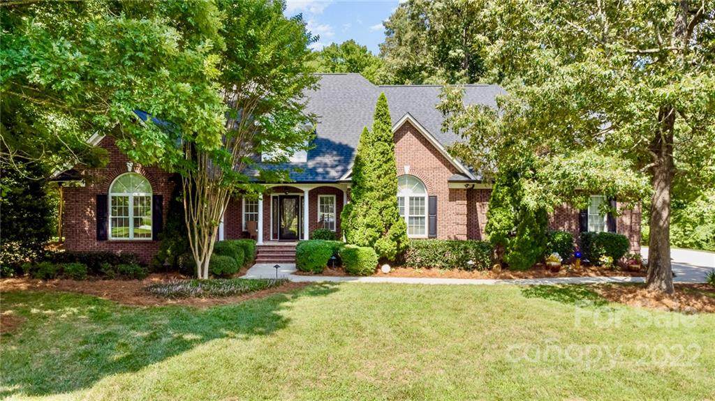 6782 Manatee Drive - Photo 1