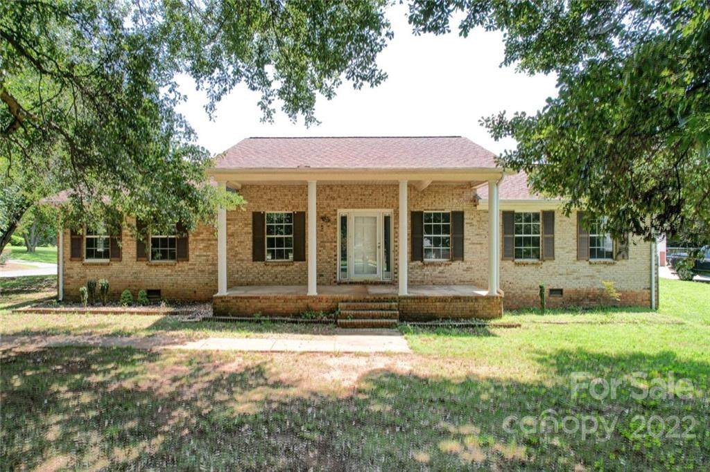 101 Hedgestone Drive - Photo 1