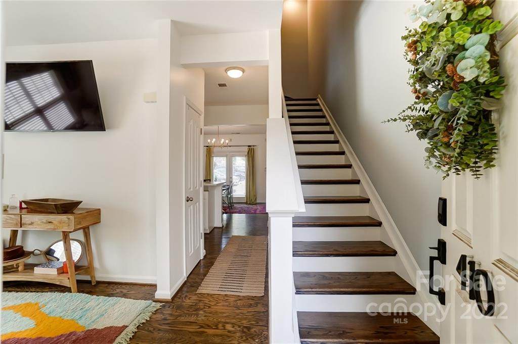 410 16th Street - Photo 1