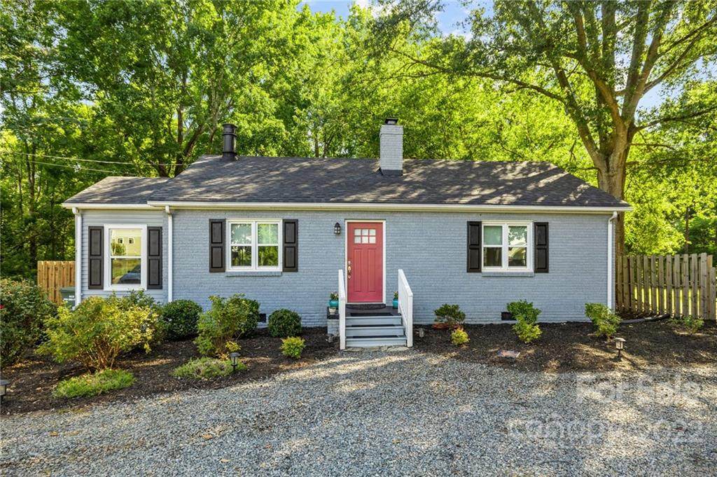 5920 Wilgrove Mint Hill Road - Photo 1
