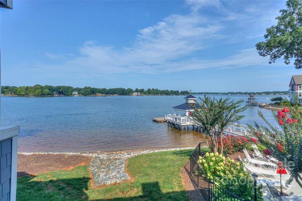 932 Southwest Drive - Photo 1