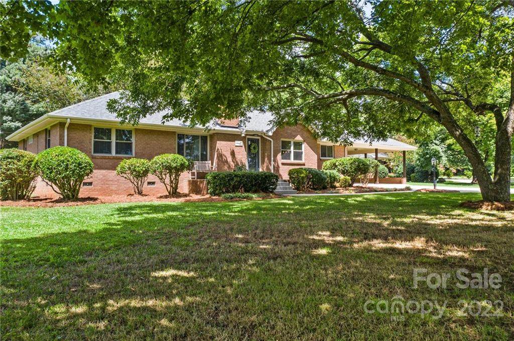 2945 Old Mocksville Road - Photo 1