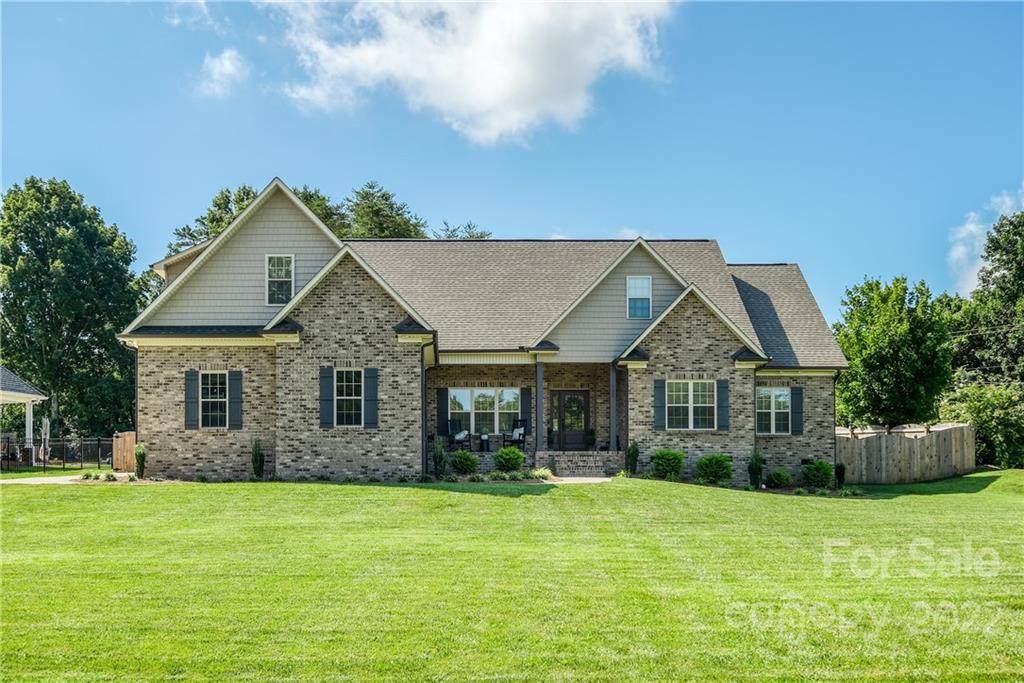 122 Hidden Oaks Drive - Photo 1