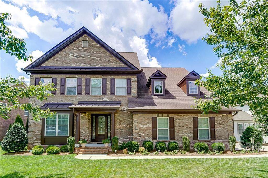 912 Oleander Lane - Photo 1