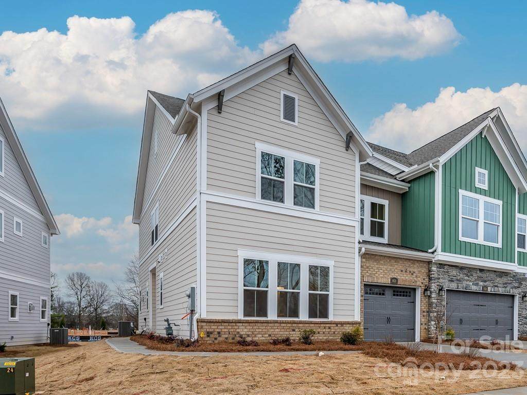8121 Houser Street - Photo 1