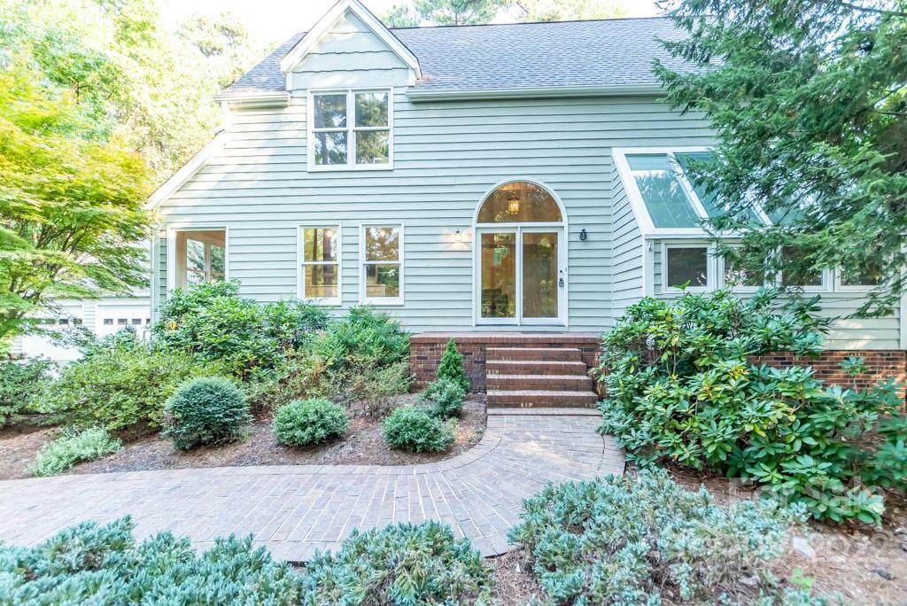 2753 Lake Shore Road - Photo 1