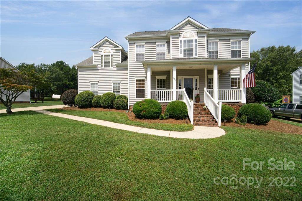 122 Summerbrook Lane - Photo 1