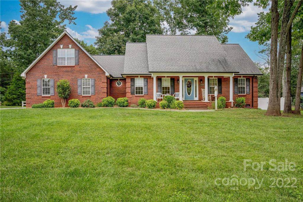 1669 Arden Drive - Photo 1