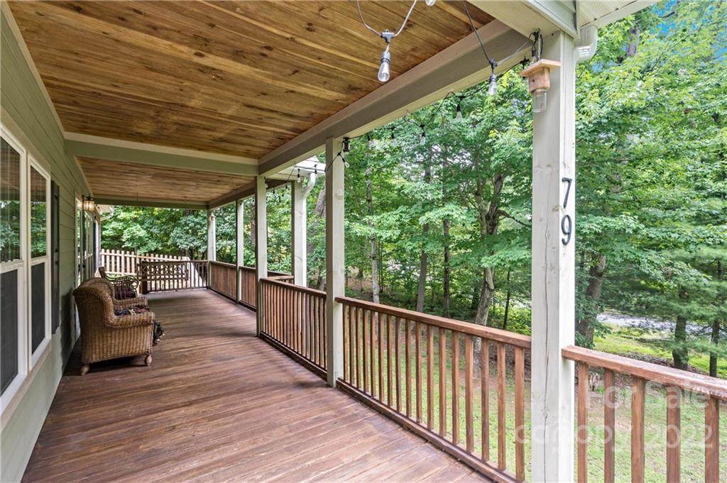 79 Coltons Way - Photo 1