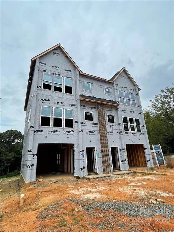 1502 Effingham Road - Photo 1