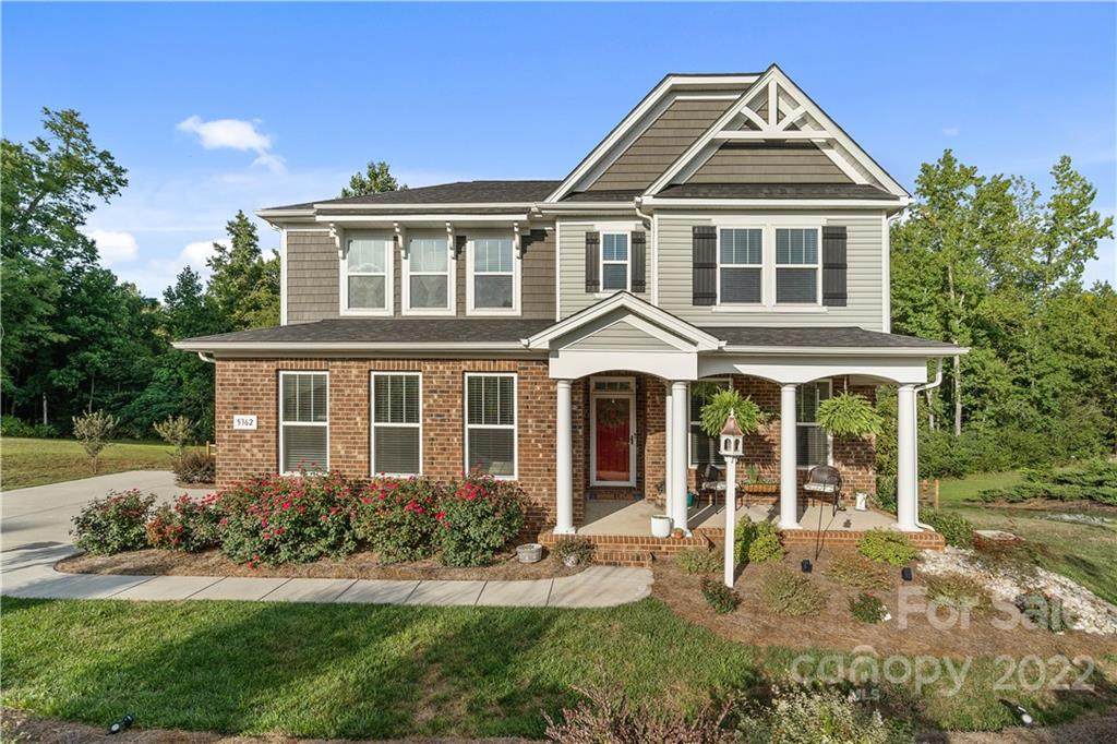 5362 Gatsby Circle - Photo 1
