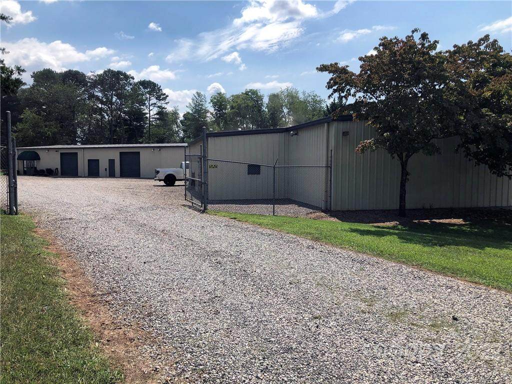 17 Westside Drive - Photo 1