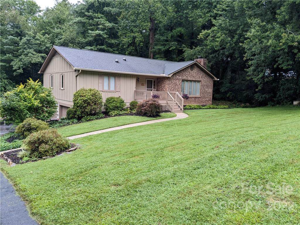 299 Viewcrest Drive - Photo 1